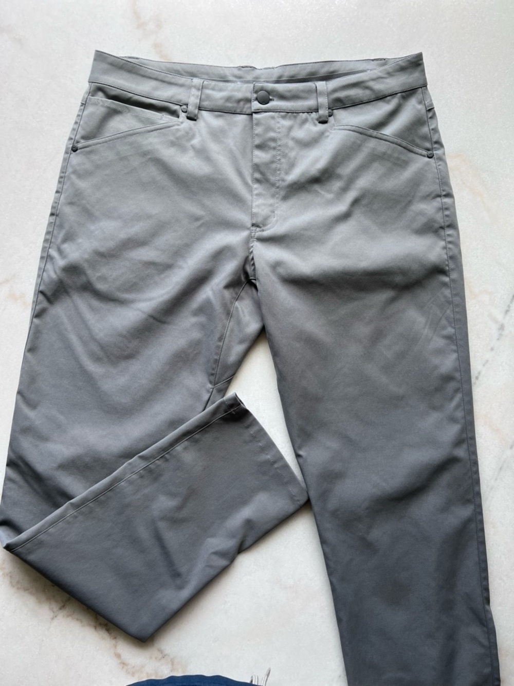 Men's Gray Stretch Chinos - Modern Slim Fit